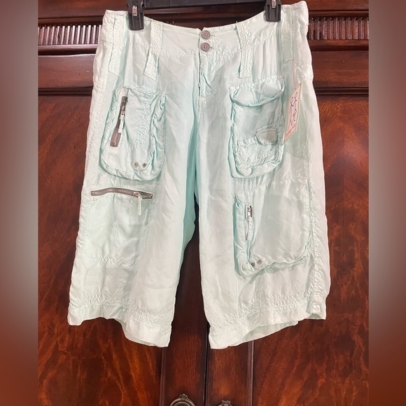 JOHNNY WAS Pete & Greta Aqua Cupra Cargo Shorts - Picture 4 of 9